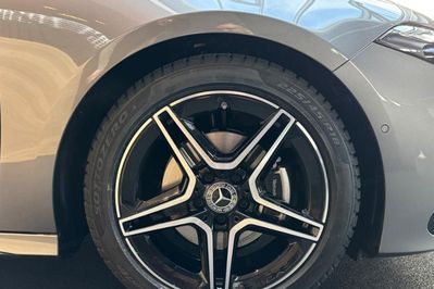Mercedes Klasa A 220 4-Matic AMG Line