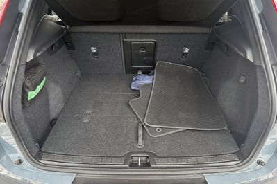 Volvo XC40 B3 Plus Dark