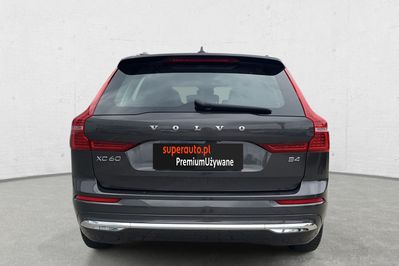 Volvo XC60 B4 B Plus Bright