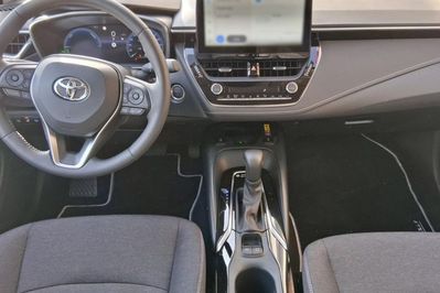 Toyota Corolla Style 1.8 Hybrid