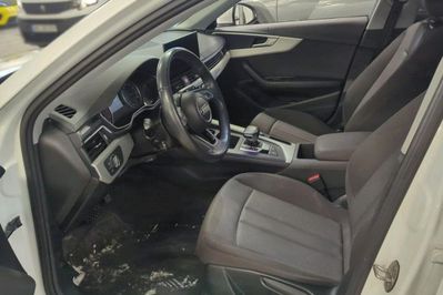 Audi A4 40 TFSI mHEV quattro S tronic