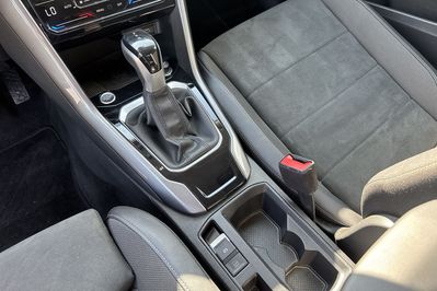 Volkswagen T-Roc Style 1.5 TSI  DSG