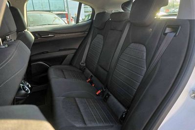 Alfa Romeo Stelvio Turbo Business Q4