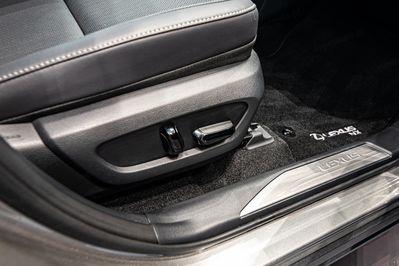 Lexus NX 450h+ Prestige 2.5 Plug-in Hybrid