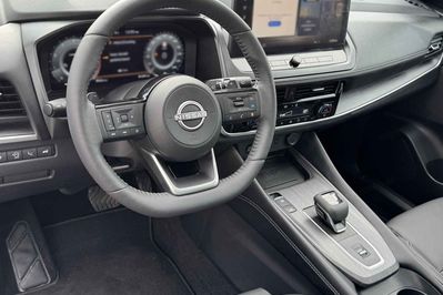 Nissan Qashqai Tekna Xtronic 1.3 DIG-T mHEV 2WD
