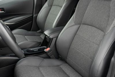 Toyota Corolla 1.8 Hybrid