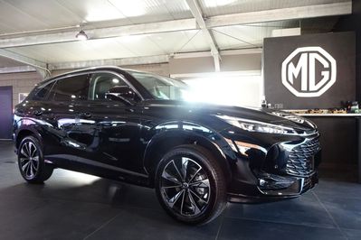 MG HS 1.5T HEV+ Exclusive aut