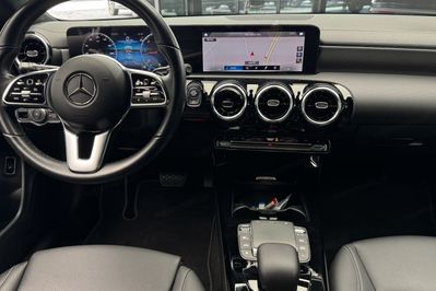 Mercedes CLA 180 d Progressive