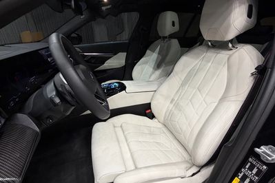 BMW Seria 5 550e xDrive M Sport