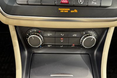 Mercedes GLA 200