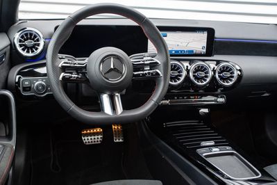 Mercedes Klasa A 220 4-Matic AMG Line