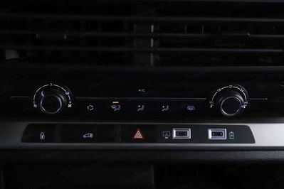 Opel Vivaro XL L2H1 EAT8 Zabudowa Brygadowa