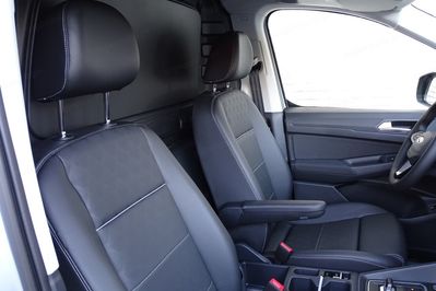 Ford Transit Connect L2 Limited PHEV A6