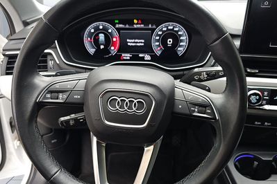 Audi A4 35 TSI s Tronic