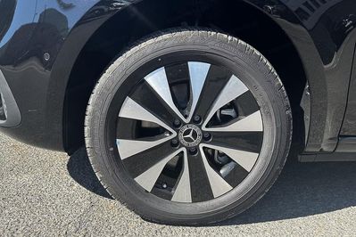 Mercedes Vito Tourer 116 CDI Pro długi 9G-Tronic