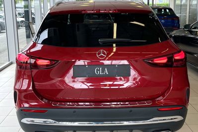 Mercedes GLA 200 AMG Line