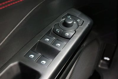 Ford Puma ST-Line PowerShift 1.0 EcoBoost mHEV