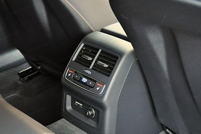 Audi A4 35 TDI mHEV S Line S tronic