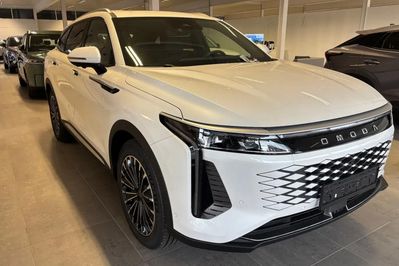 Omoda 9 1.5 Super Hybrid Exclusive AWD
