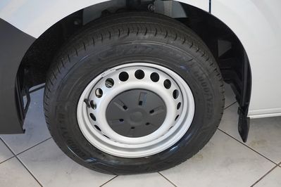 Volkswagen Transporter L2H1