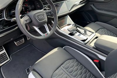 Audi Q8 RSQ8 TFSI quattro Performance
