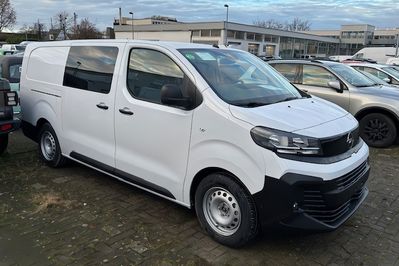 Opel Vivaro Extra Long L2H1 Zabudowa Brygadowa