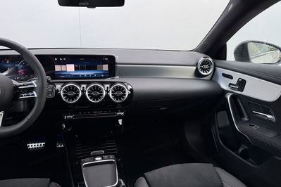 Mercedes CLA 200 AMG Line