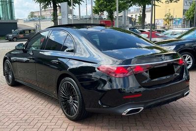 Mercedes Klasa E 220 d 4-Matic AMG