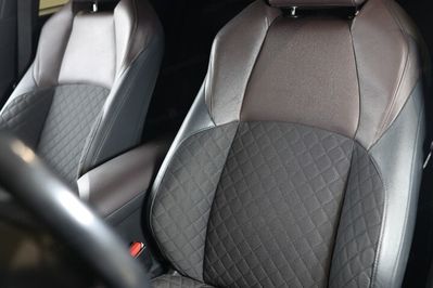 Toyota C-HR 1.2 T Prestige