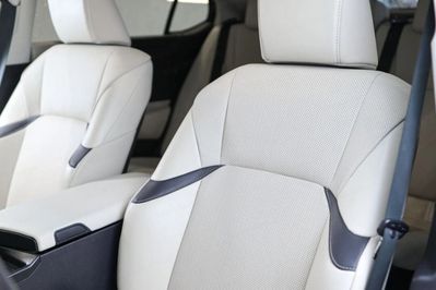 Lexus ES 300h Business Edition
