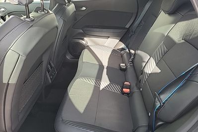 Renault Captur Esprit Alpine 1.8 E-Tech Hybrid AT