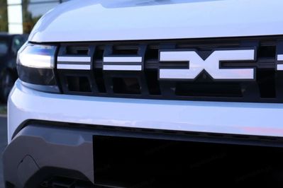 Dacia Duster Extreme 1.6 Full Hybrid