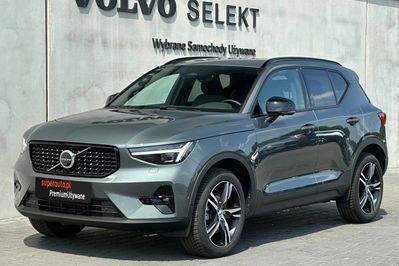 Volvo XC40 B3 Plus Dark