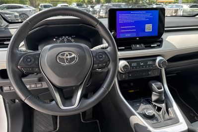Toyota RAV4 Executive 2.5 Hybrid  4x4