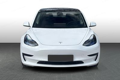 Tesla Model 3 RWD