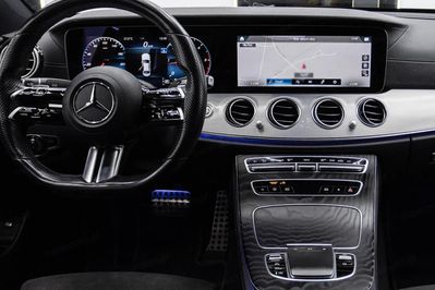 Mercedes Klasa E 220 d 4-Matic AMG
