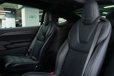 Tesla Model X X Plaid