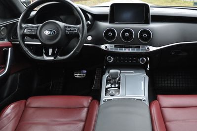 Kia Stinger 3.3 T-GDI V6 GT AWD