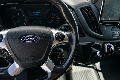 Ford Transit L3H2 Limited