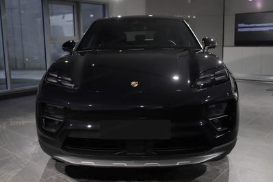 Porsche Macan 4