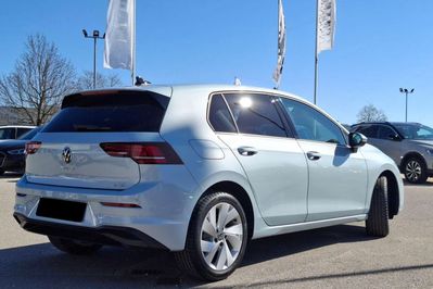 Volkswagen Golf VIII Life Plus 1.5 eTSI mHEV DSG