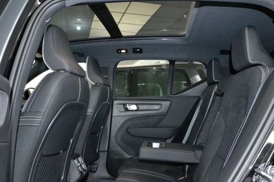 Volvo XC40 B4 Ultra Black Edition