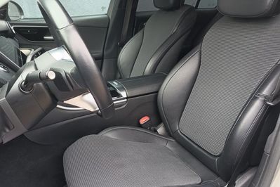 Mercedes Klasa C 300 4MATIC AVANTGARDE