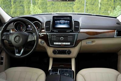 Mercedes GLS 3.0