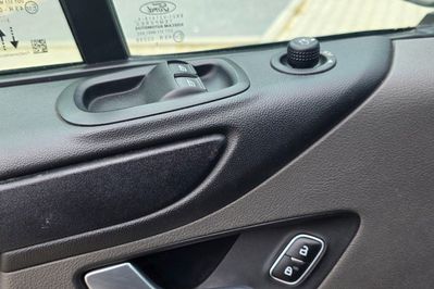 Ford Transit Custom 2.0 EcoBlue L2H1
