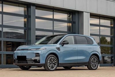 Leapmotor B10 Design Hybrid EV 18,8 kWh