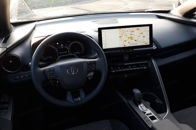 Toyota C-HR Style 2.0 DynamicForce PHEV AT