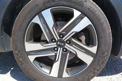Kia Sorento 1.6 T-GDI HEV Prestige Line 4WD 7os.