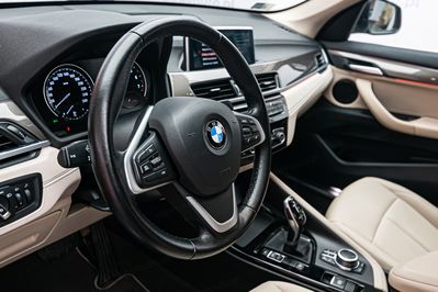 BMW X1 xDrive20i aut
