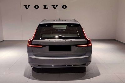 Volvo V90 T6 AWD Plug-In Hybrid Plus Bright